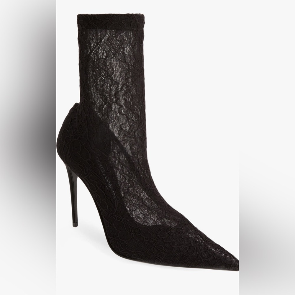 Dolce & Gabbana Lace boots 39